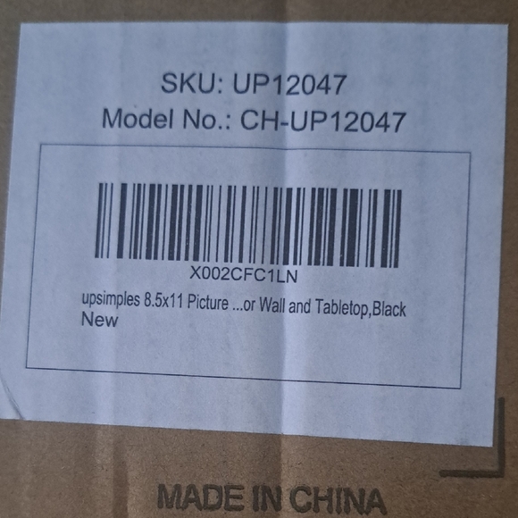 Simple Black Picture Frame Set - Picture 2 of 3